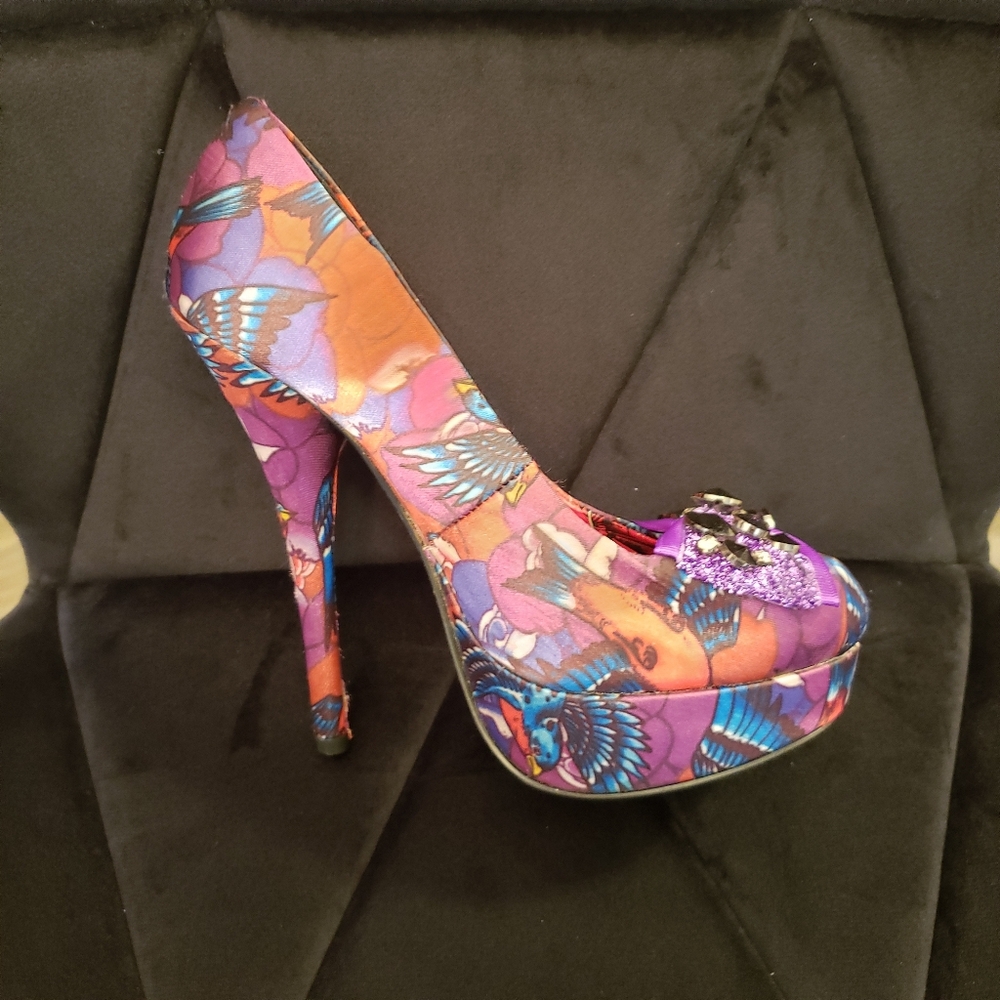 Iron Fist Women's Multicolor Patterned Heels - Picture 4 of 8